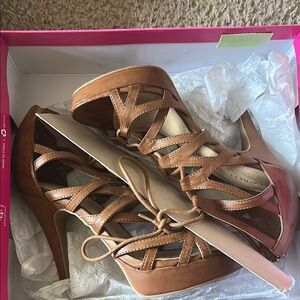 Chinese Laundry Tan Heels with Crisscross Straps